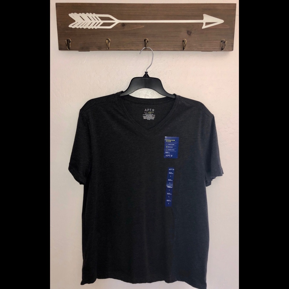 !!2/$15!! Men’s V-neck Tee